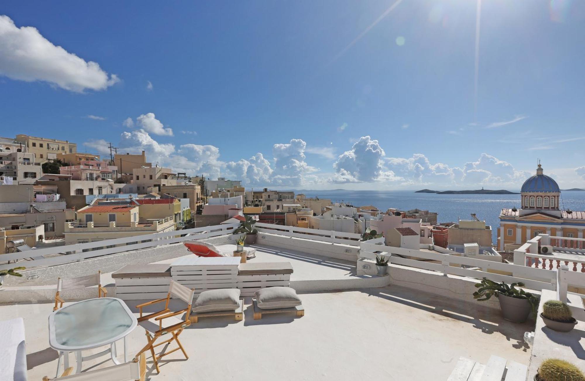 San Nikolas View Guest House Ermoupoli Bagian luar foto